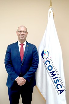 Dr. José Renan